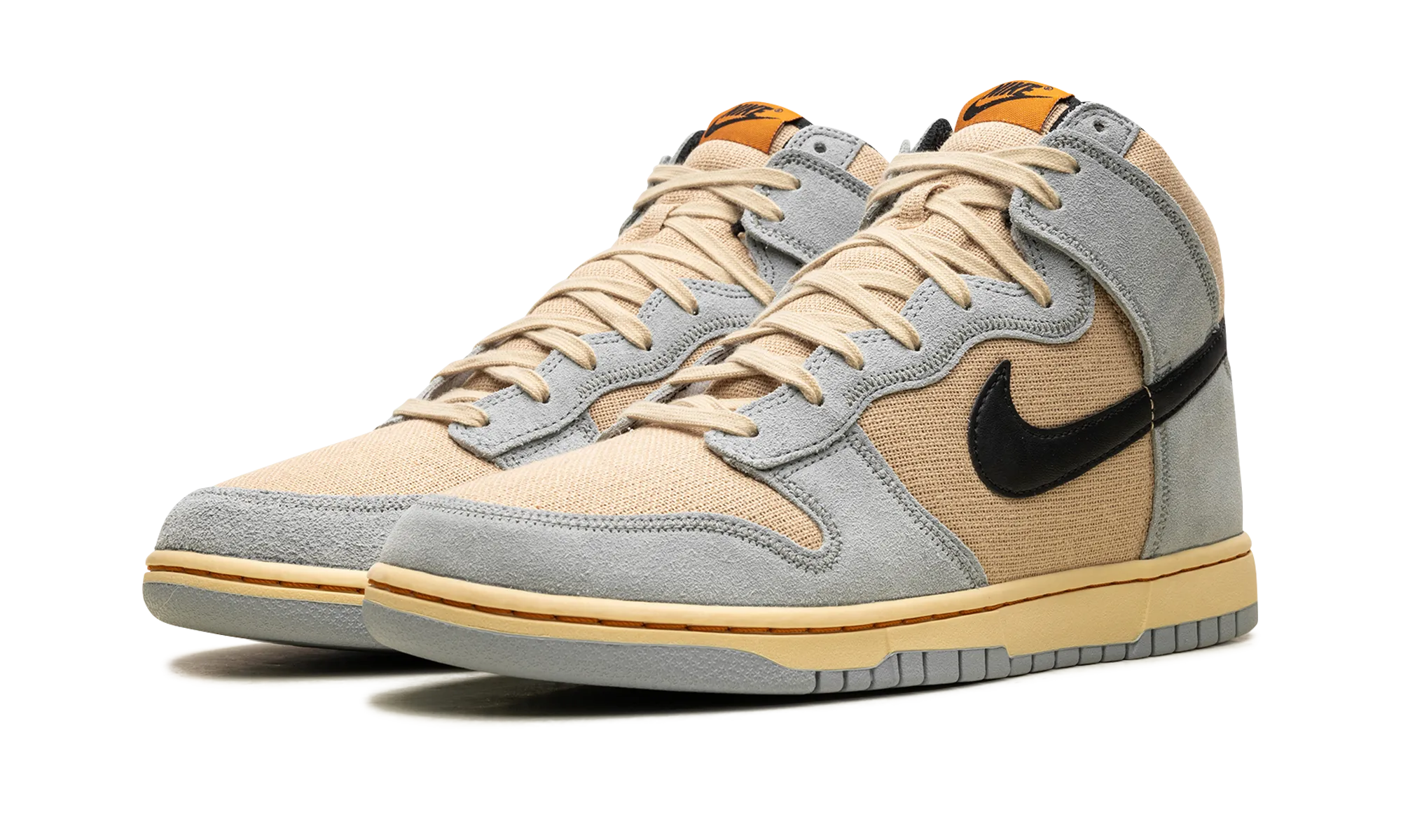 Dunk Hi Retro SE "Grain" Versatile Style