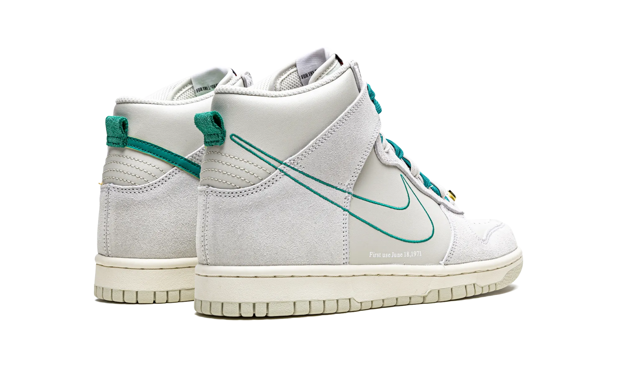 Dunk High SE GS "First Use - Green Noise" Weightless Wear Transit Wear