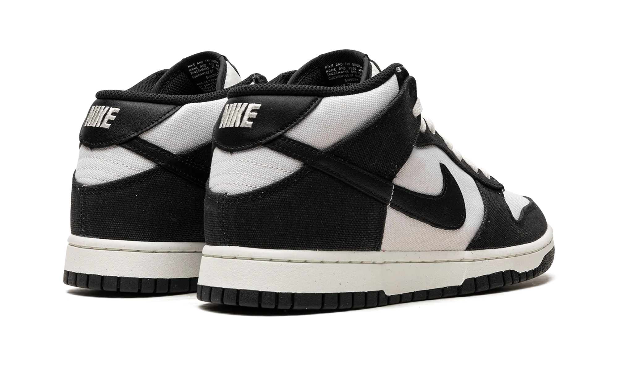 Dunk Mid "Black / White" Metro Go