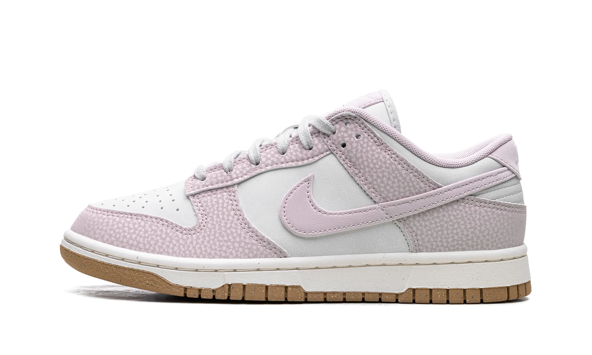 Relaxed Style Dunk Low WMNS "Platinum Violet"