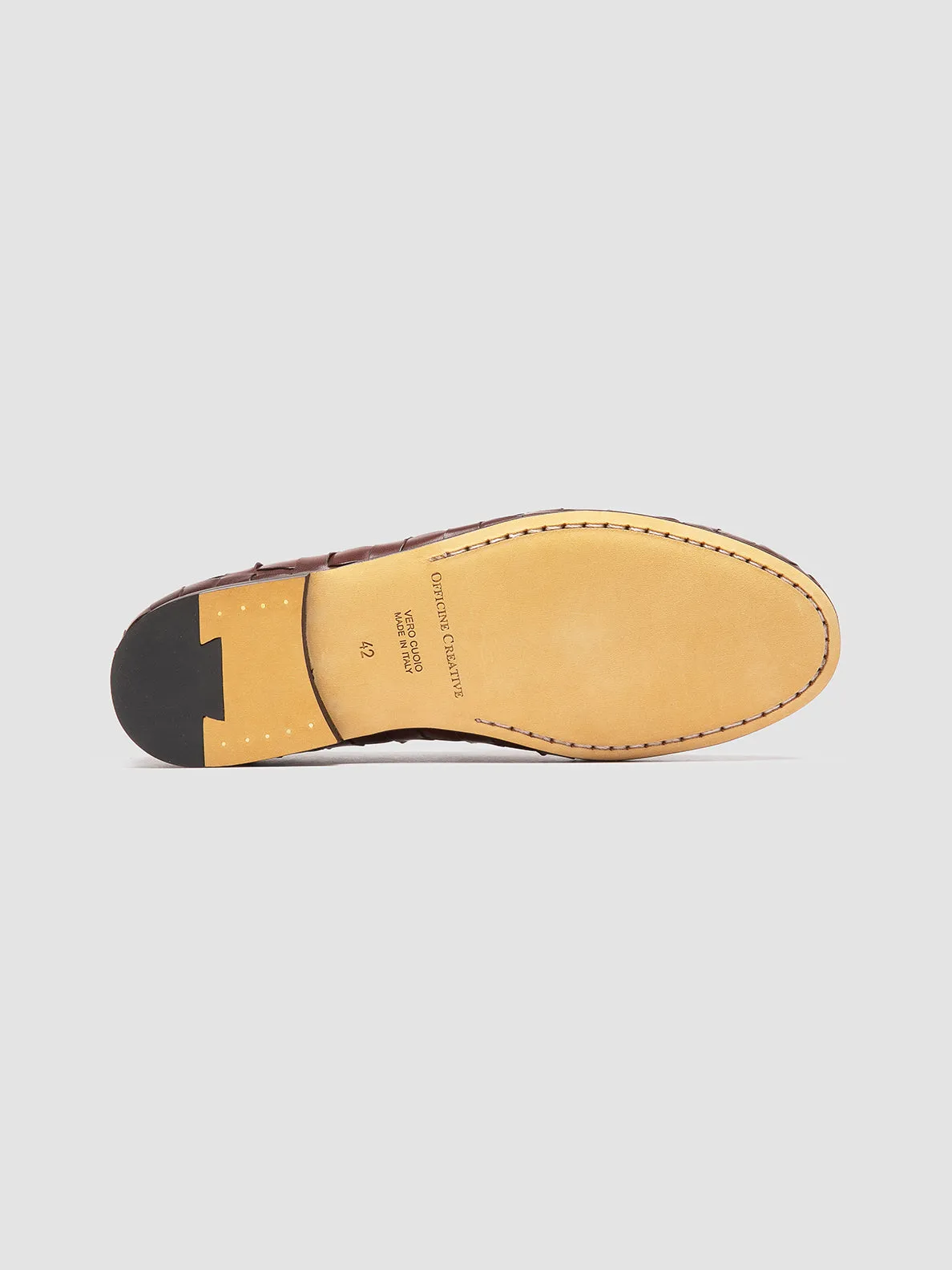 Lightweight Step Weekend Outfit AIRTO 015 - Brown Leather Loafers