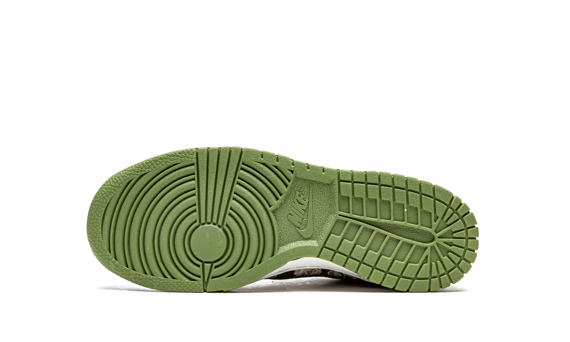 Mobile Steps Match Go Dunk Low GS "Black Multi-Camo"