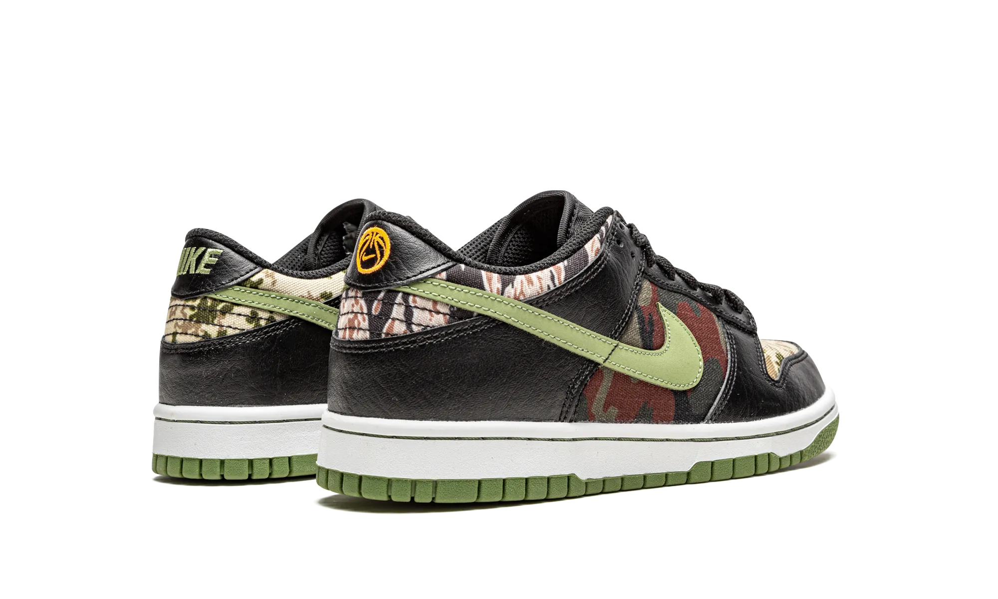 Dunk Low GS "Black Multi-Camo" Flat Bottom Pass Step