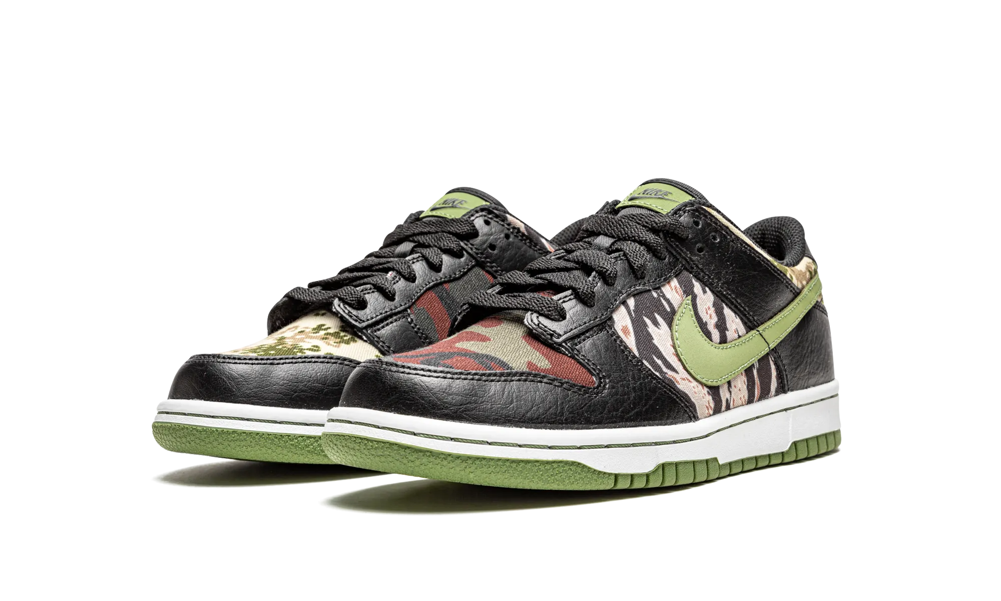 Dunk Low GS "Black Multi-Camo" Light Touch Skill Hike