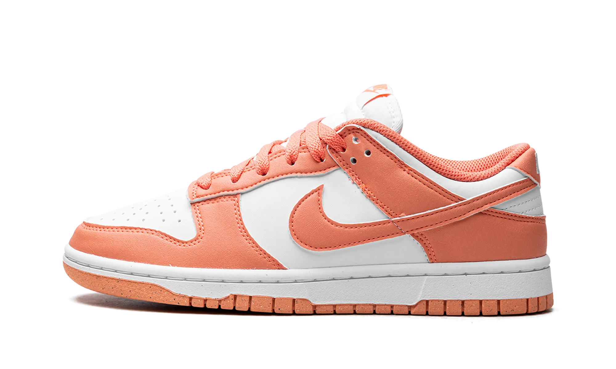 Timeless Fit Dunk Low WMNS "Light Wild Mango"