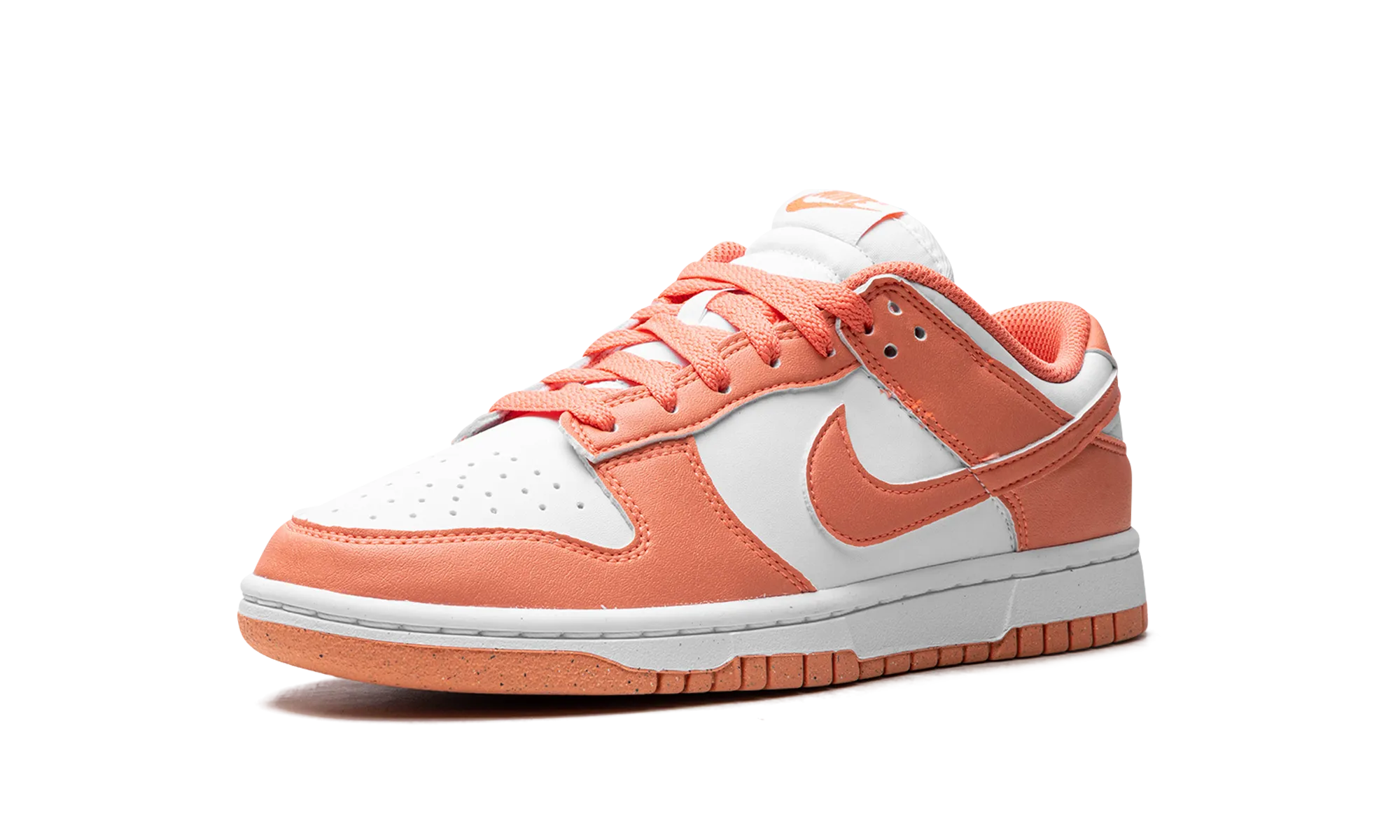 Dunk Low WMNS "Light Wild Mango" Day-to-Day Comfort