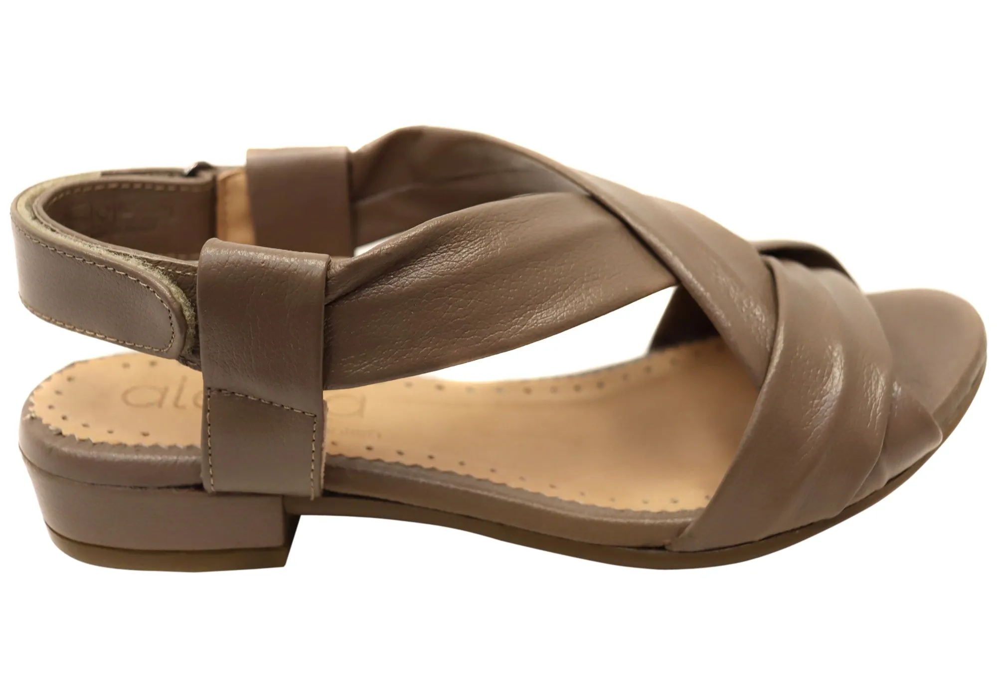 Light Slip-on Shoes Opananken Janice Womens Comfortable Brazilian Leather Sandals