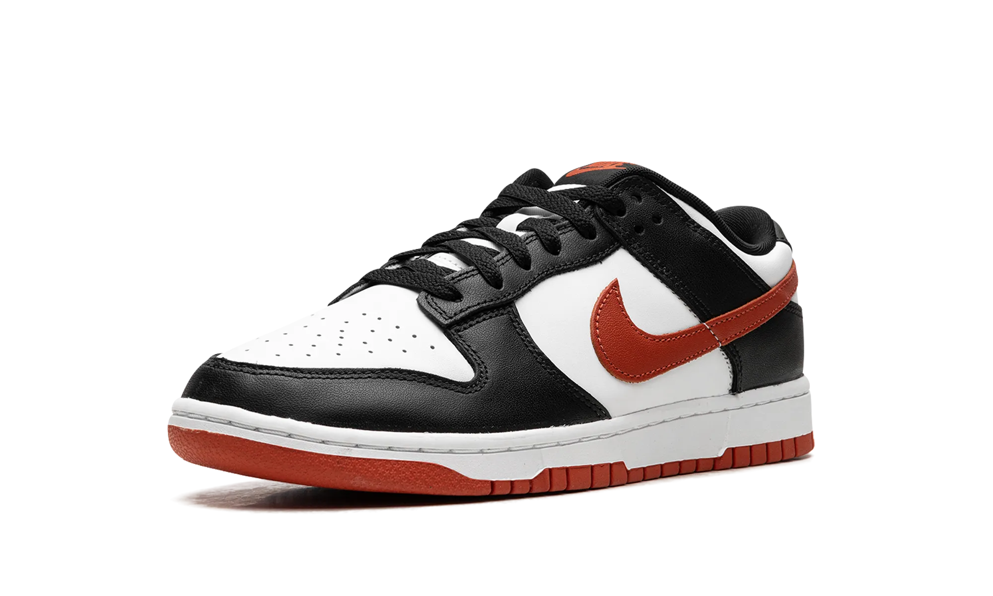 Comfortable Fitment Canvas Material Dunk Low "Red"