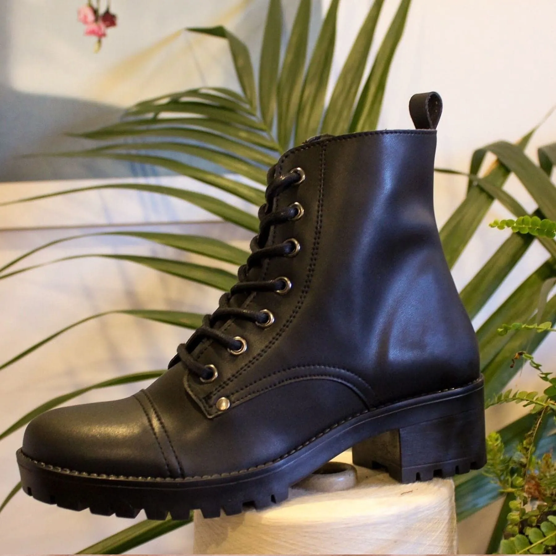 Non-Slip Sole Thermal Core Weekend Wanderer 'Siobhan' vegan-leather lace-up boot for women by Zette Shoes - black