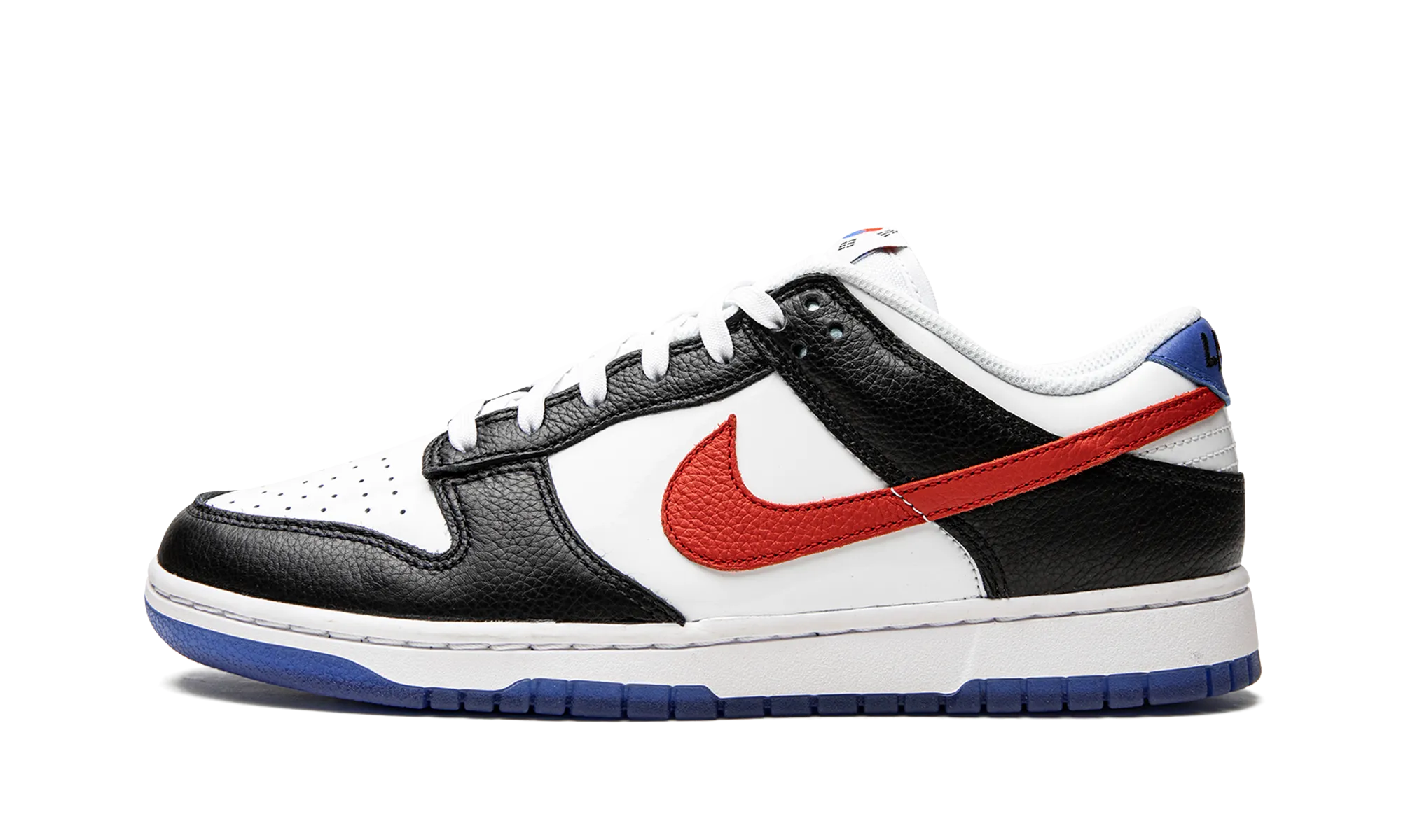 Dunk Low SE "Korea" Crisp Design