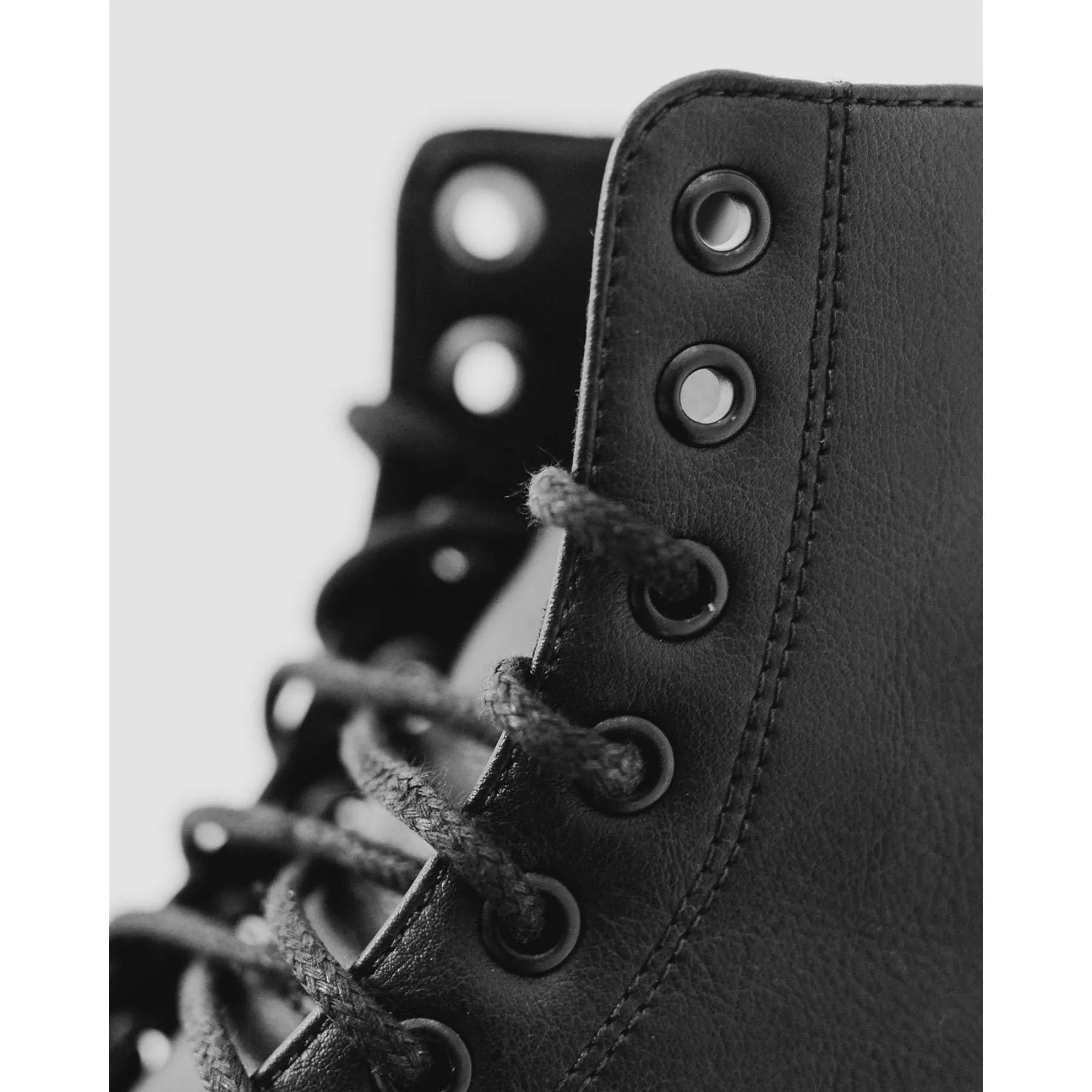 NoSkin black signature unisex Combat boot Chic Style