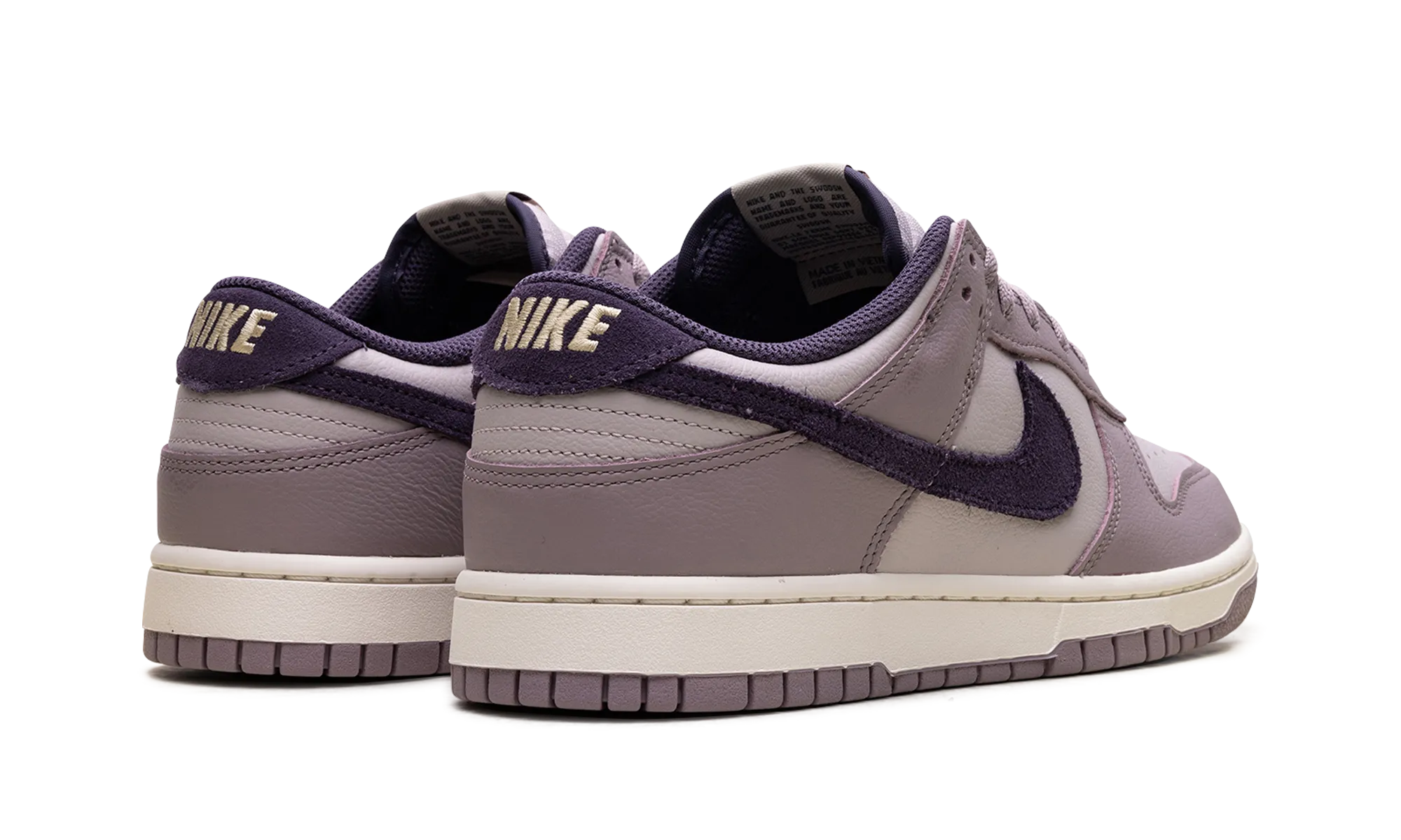 Taxi Ride Dunk Low SE "Light Violet Ore"
