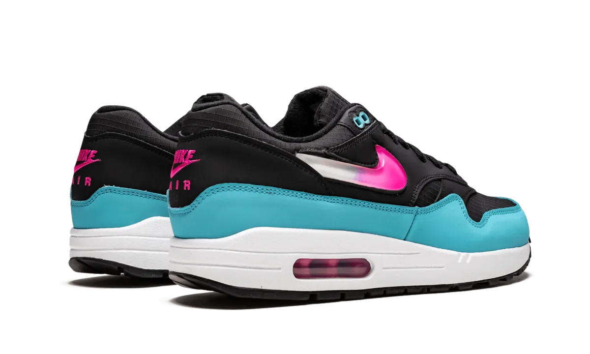 Stylish Look Air Max 1