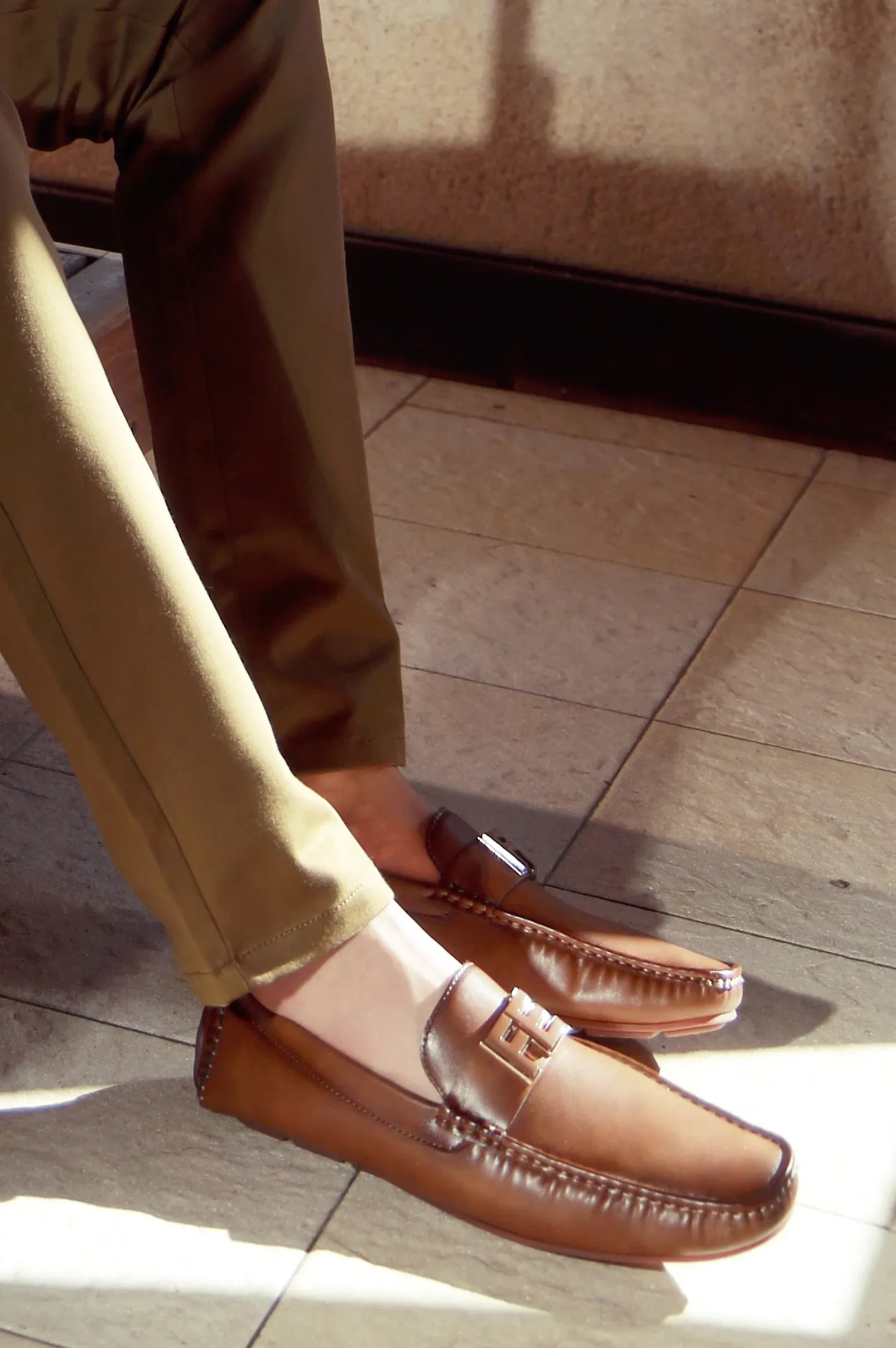 Universal Style Brown Casual Moccassins Shoes