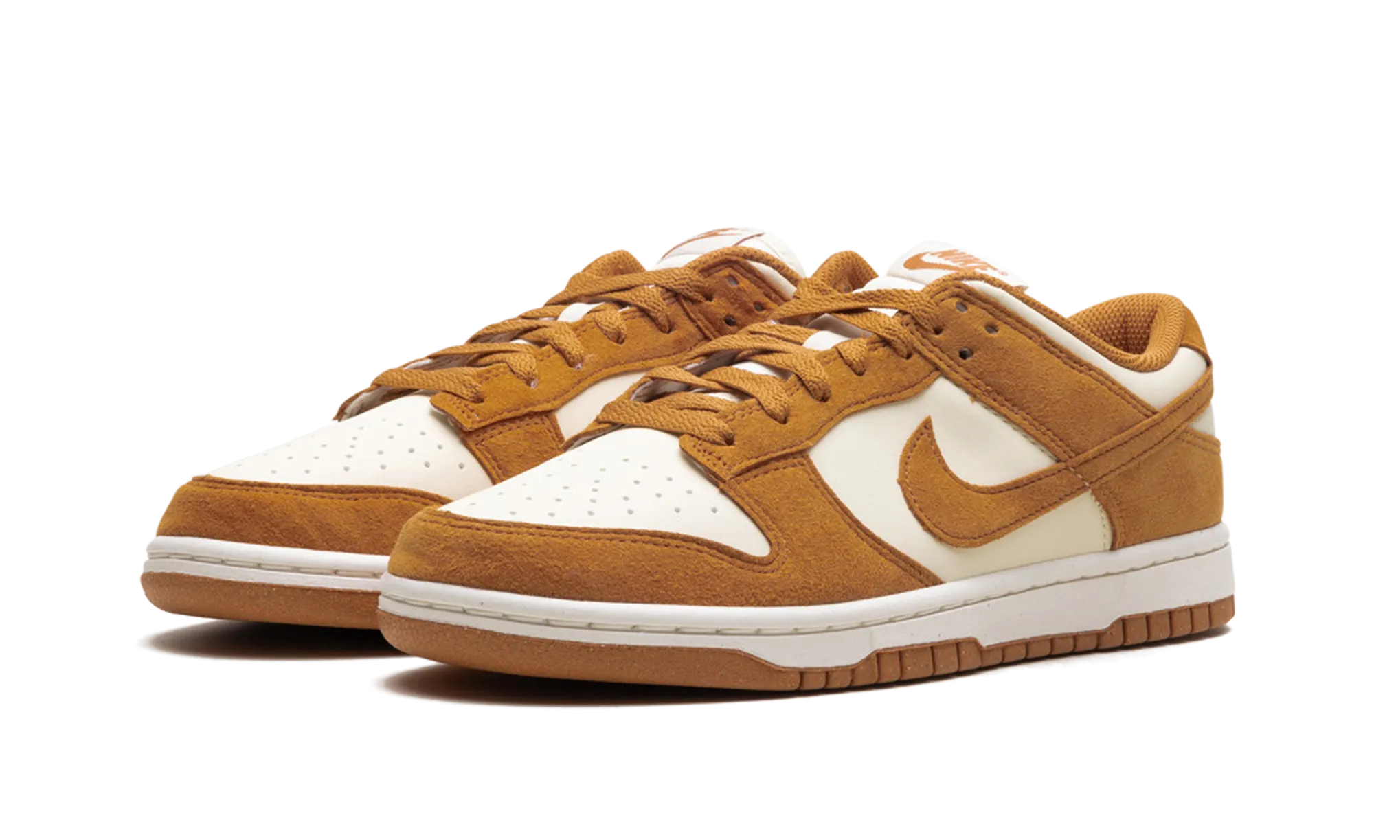 Travel Daily Dunk Low Next Nature WMNS "Flax Coconut Milk"