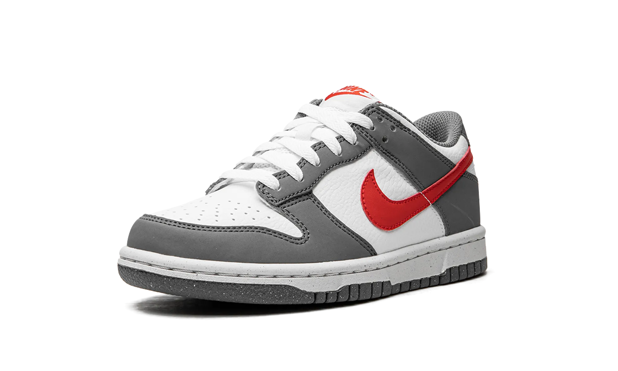 Step Trend Foot Motion Dunk Low Next Nature GS "Smoke Grey"
