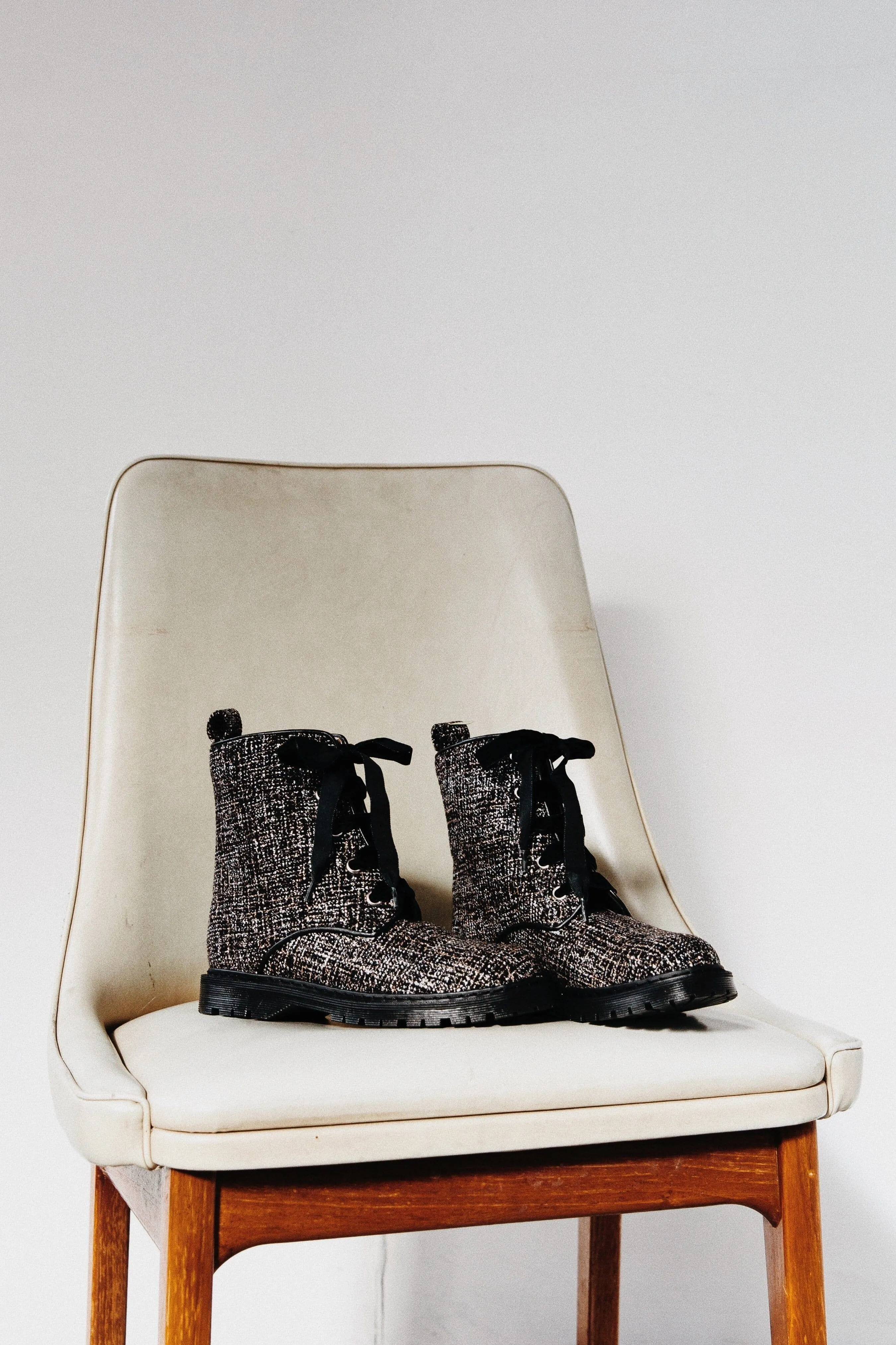 High Traction Morning Walk 'Billie' vegan combat boots by Zette Shoes - Silver/Black textile