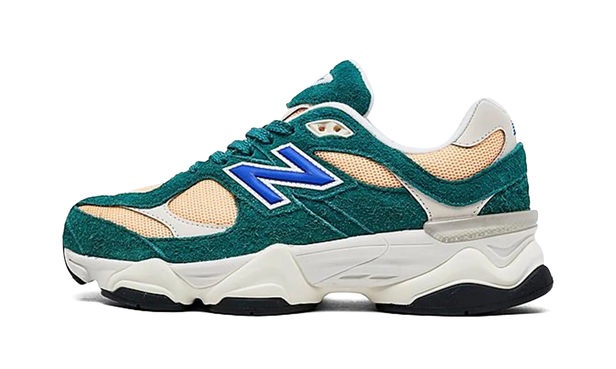 9060 GS "New Spruce Peach Blossom" Busy Walk