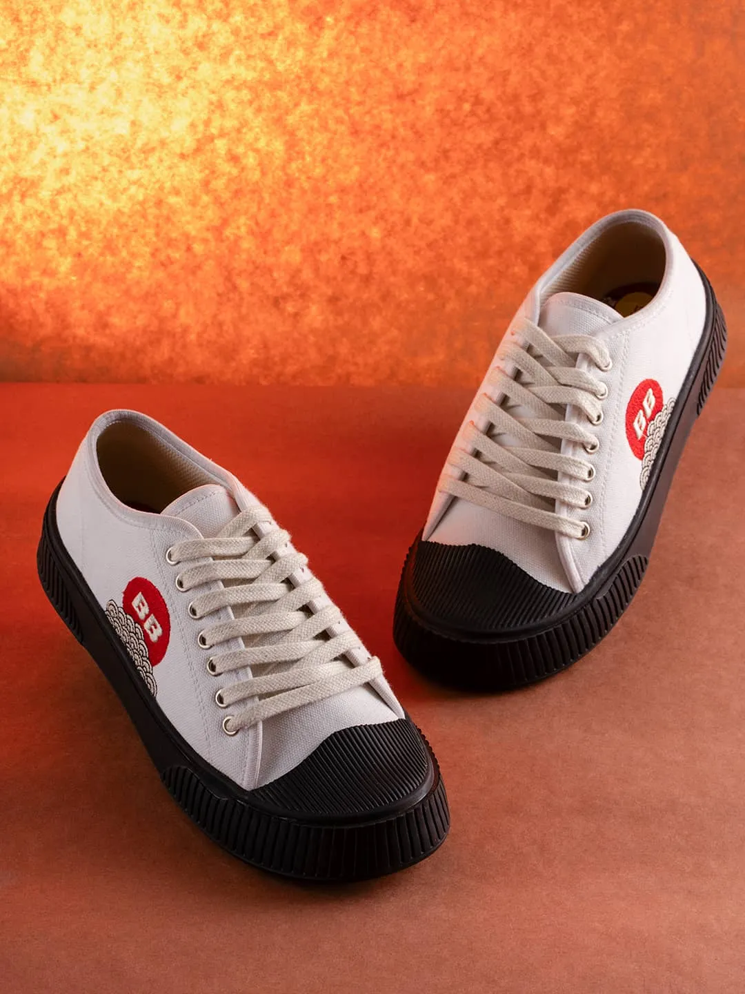 Bacca Bucci Kawaii Kicks Lace-up Sneakers Rapid Motion Media Pop
