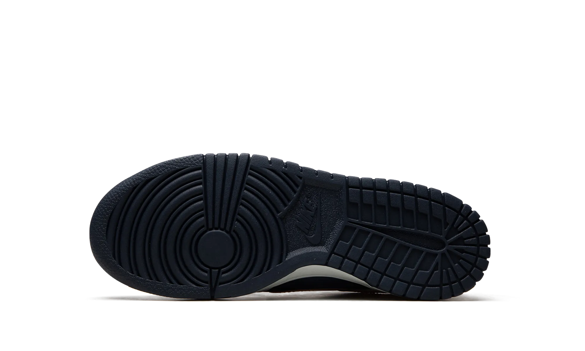 Break Pace Dunk Low Se "Copper Swoosh"