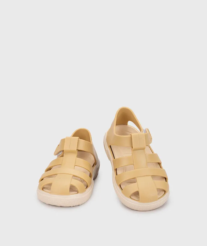 Igor Boy's And Girl's Bay Sandals - Dijon Flexible Travel Sandals Travel Footwear