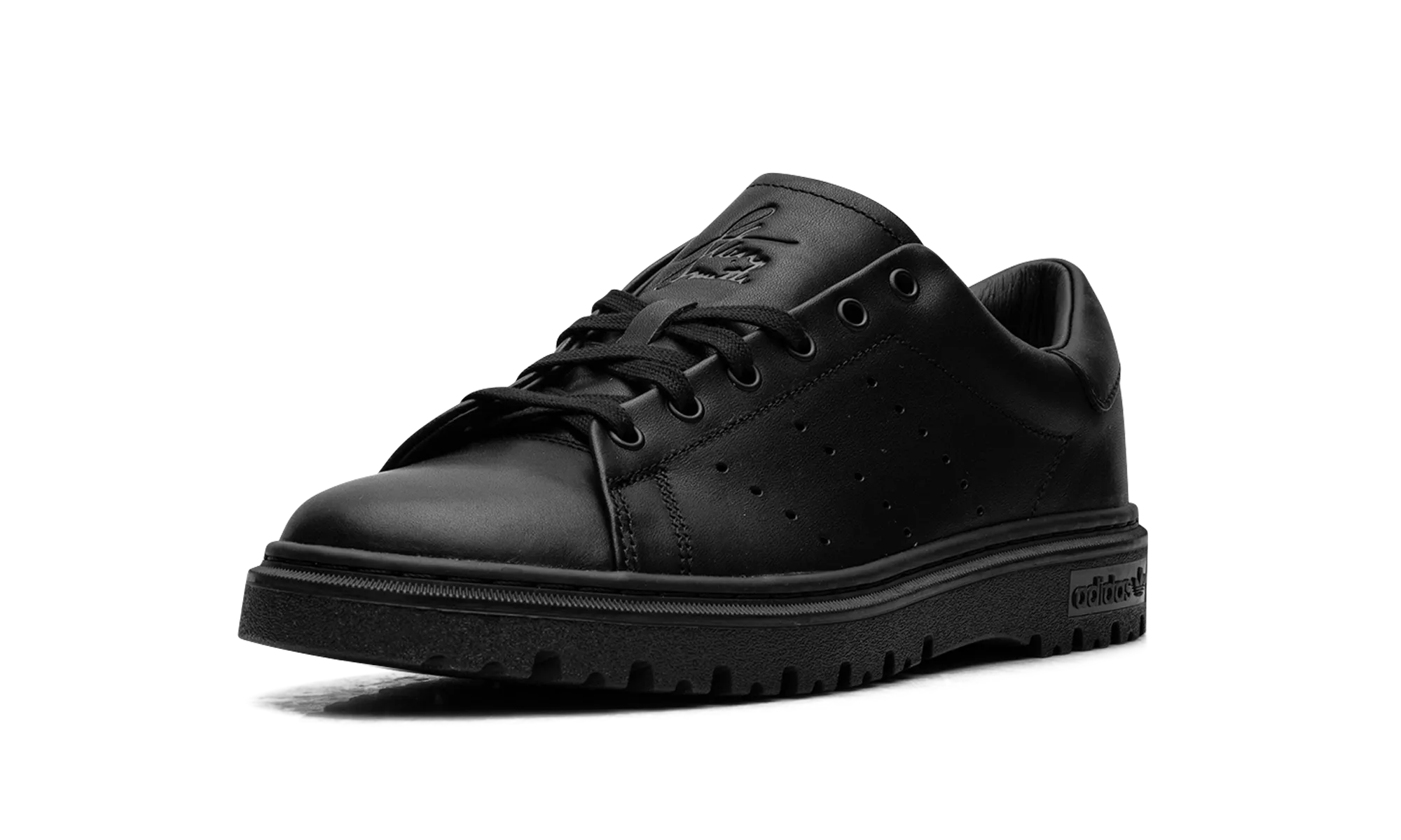 Crisp Finish Snug Lining Stan Smith "Freizeit Black"
