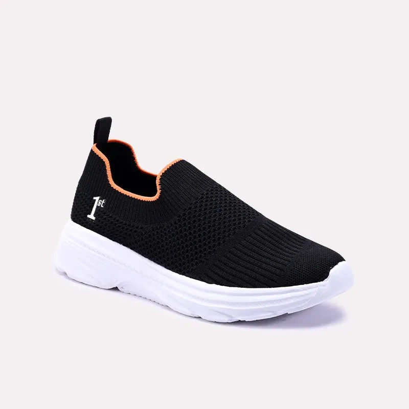 Black Sneaker Shoes 0440785 Curved Heel Counter