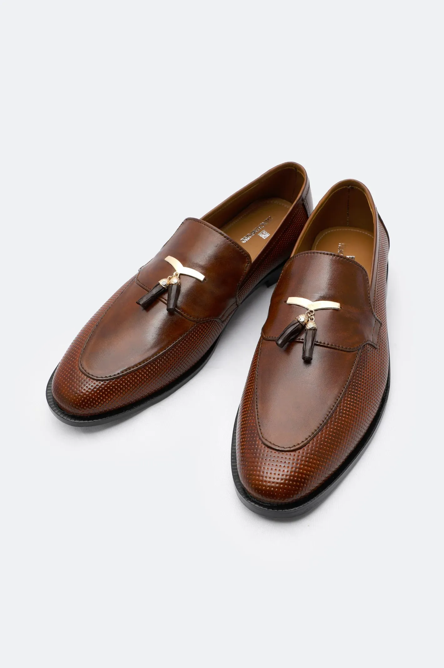 Win Step Timeless Appeal. Brown Formal Shoes