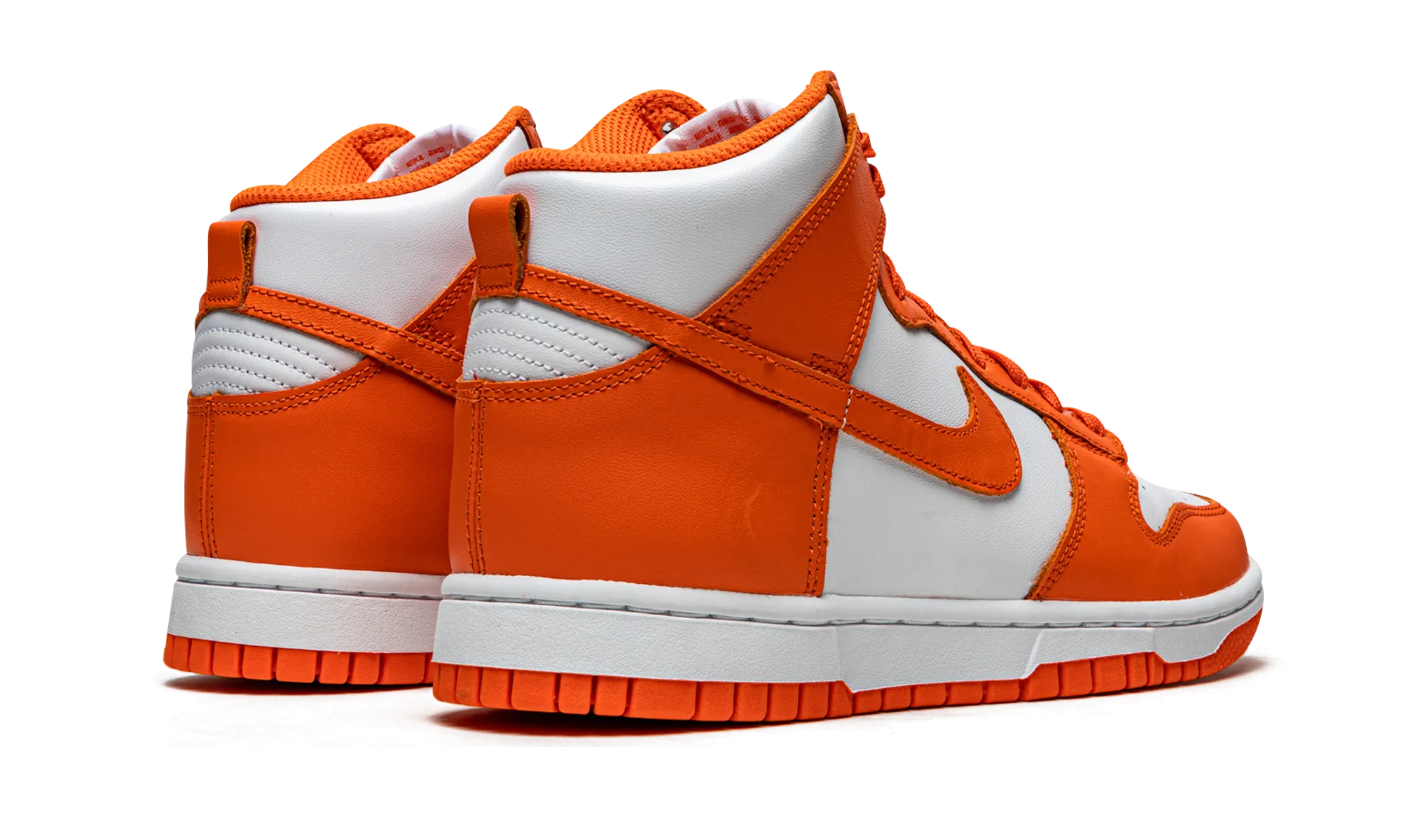DUNK HIGH WMNS "Syracuse" Street Scene Stacked Heel