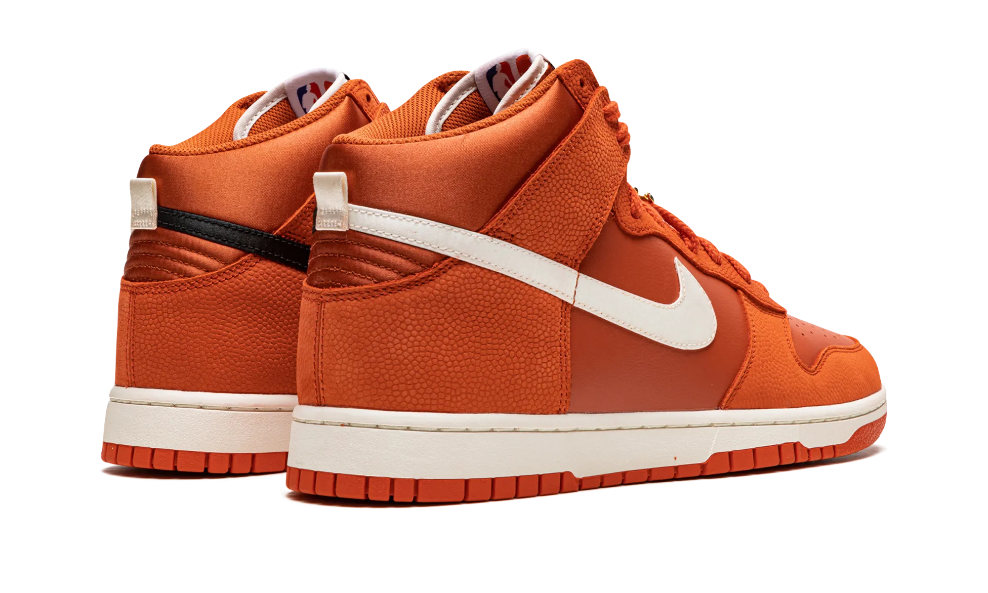 Dunk Hi EMB "NBA X WNBA" boots