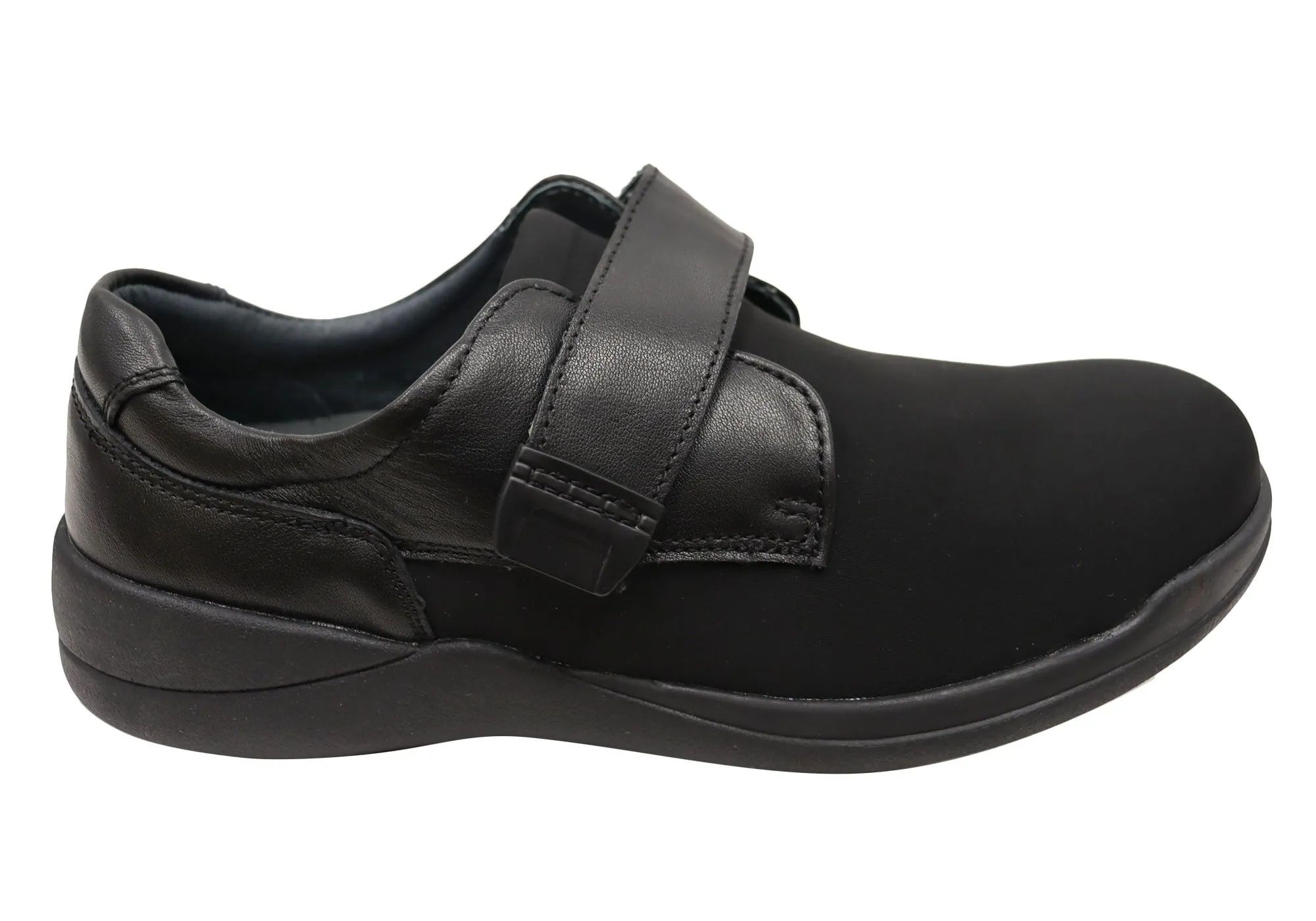Run Free Scholl Orthaheel Infinite Womens Comfortable Adjustable Strap Shoes