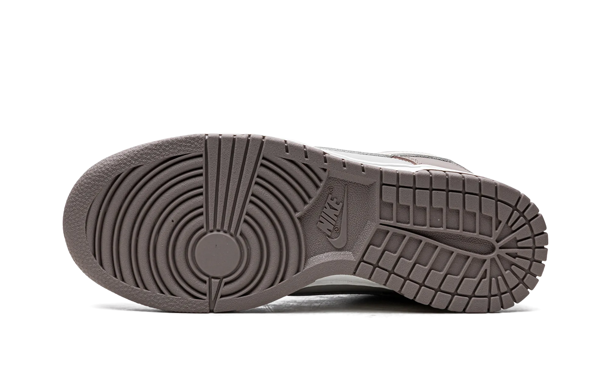 Kids Pick Basic Wear DUNK LOW WMNS "Moon Fossil"