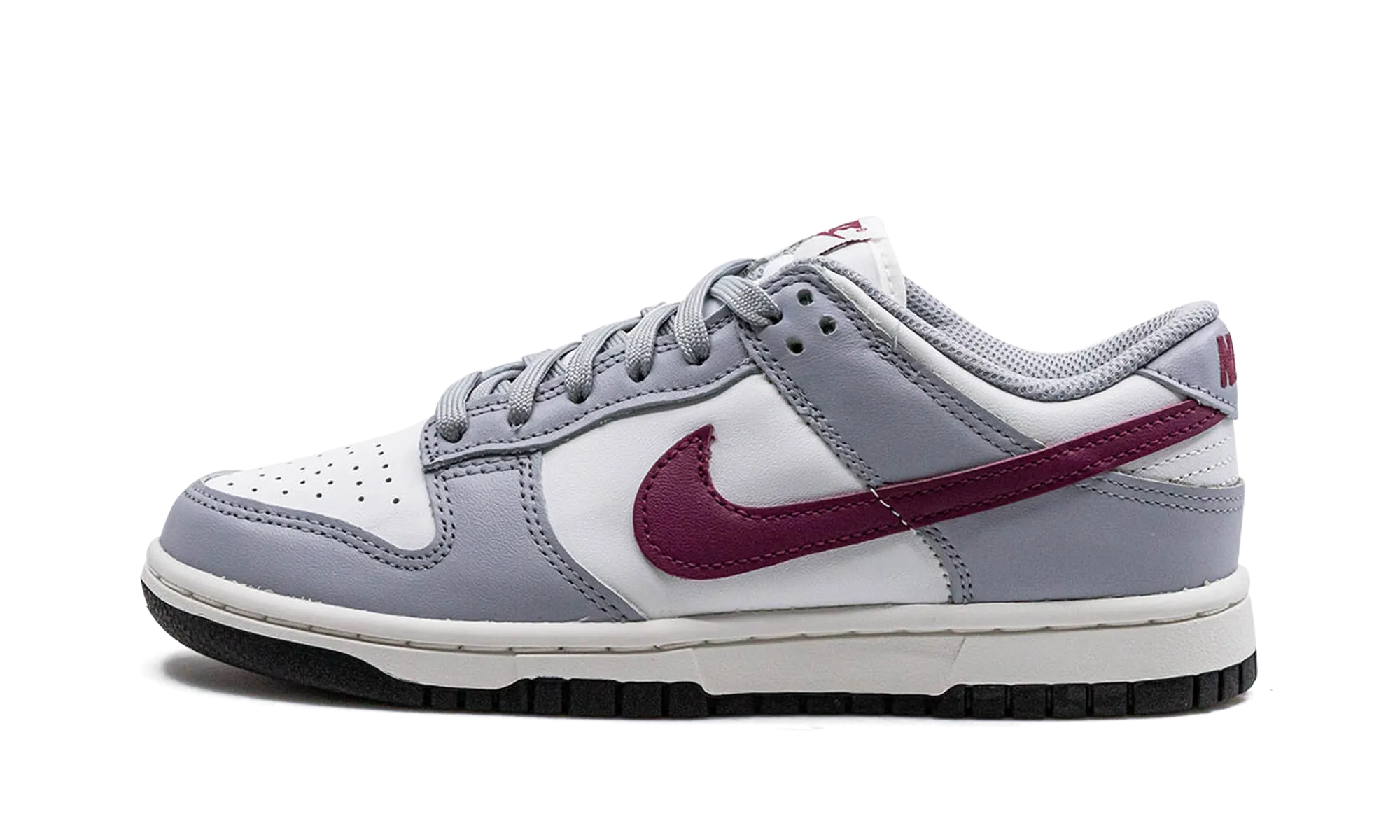 DUNK LOW WMNS "Pale Ivory / Redwood" Neutral design Ergonomic Fit