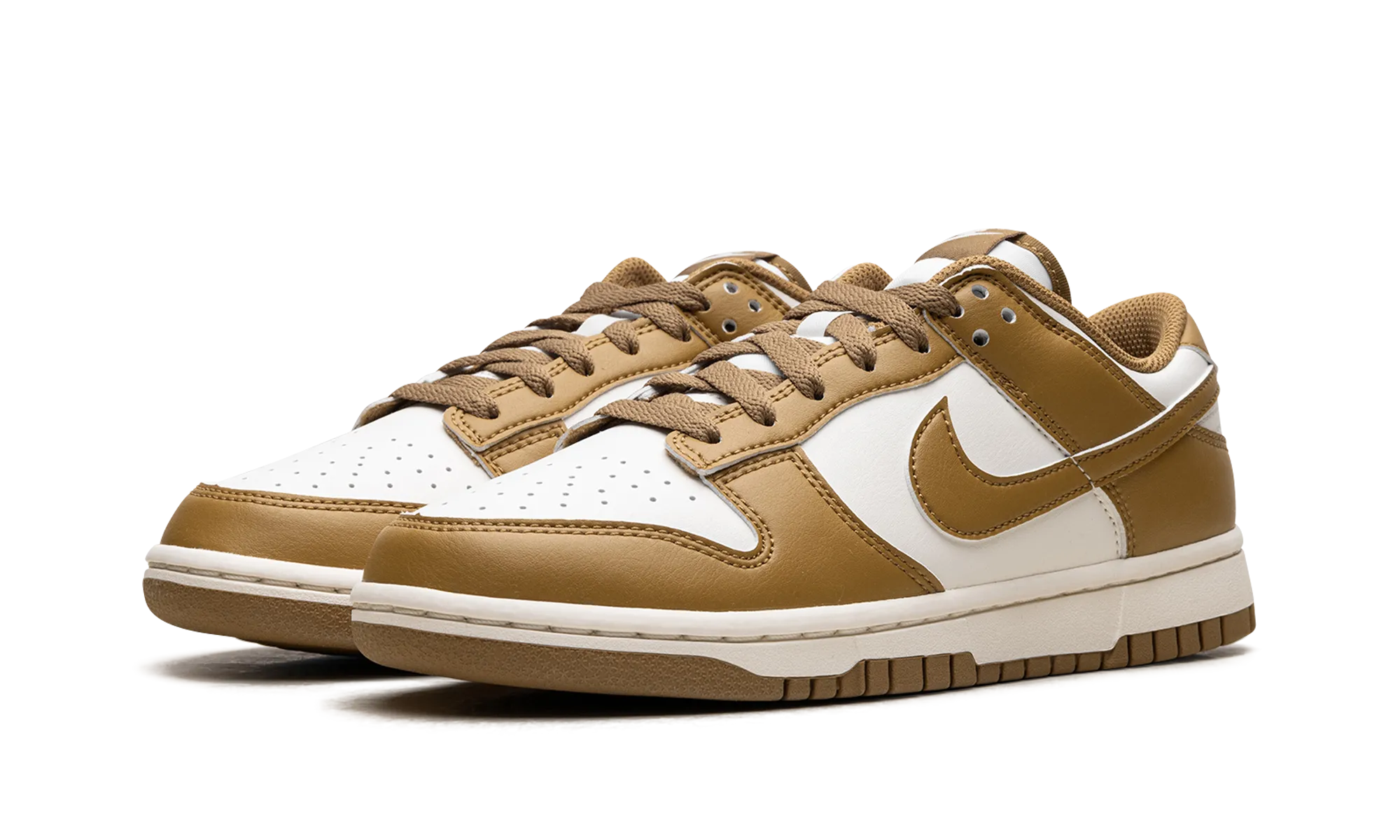 Dunk Low "Wheat" Comfy Layers