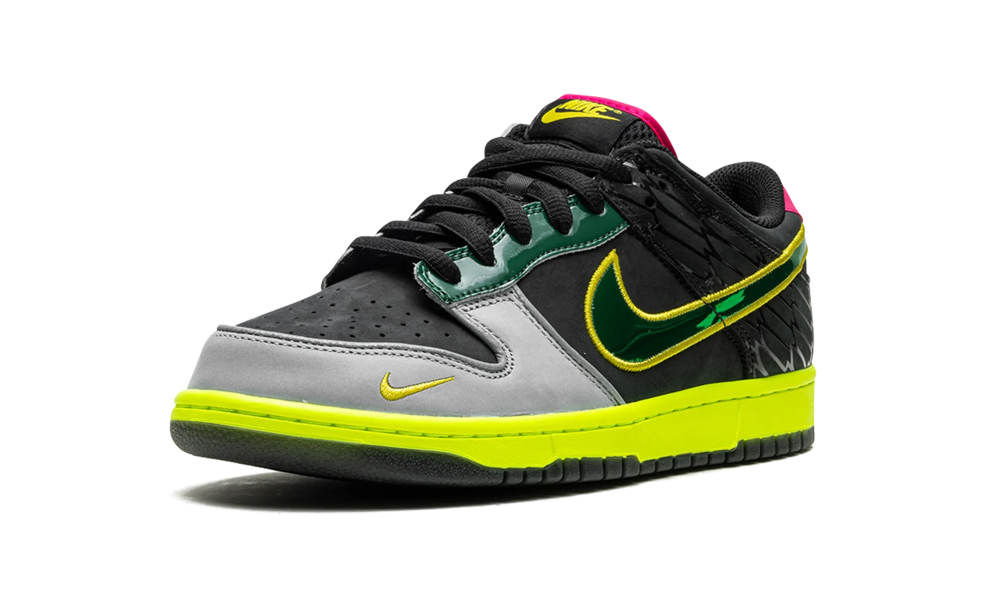Quilt Warm Textured Surface Nike Dunk Low UO PREM "What The Duck Home"