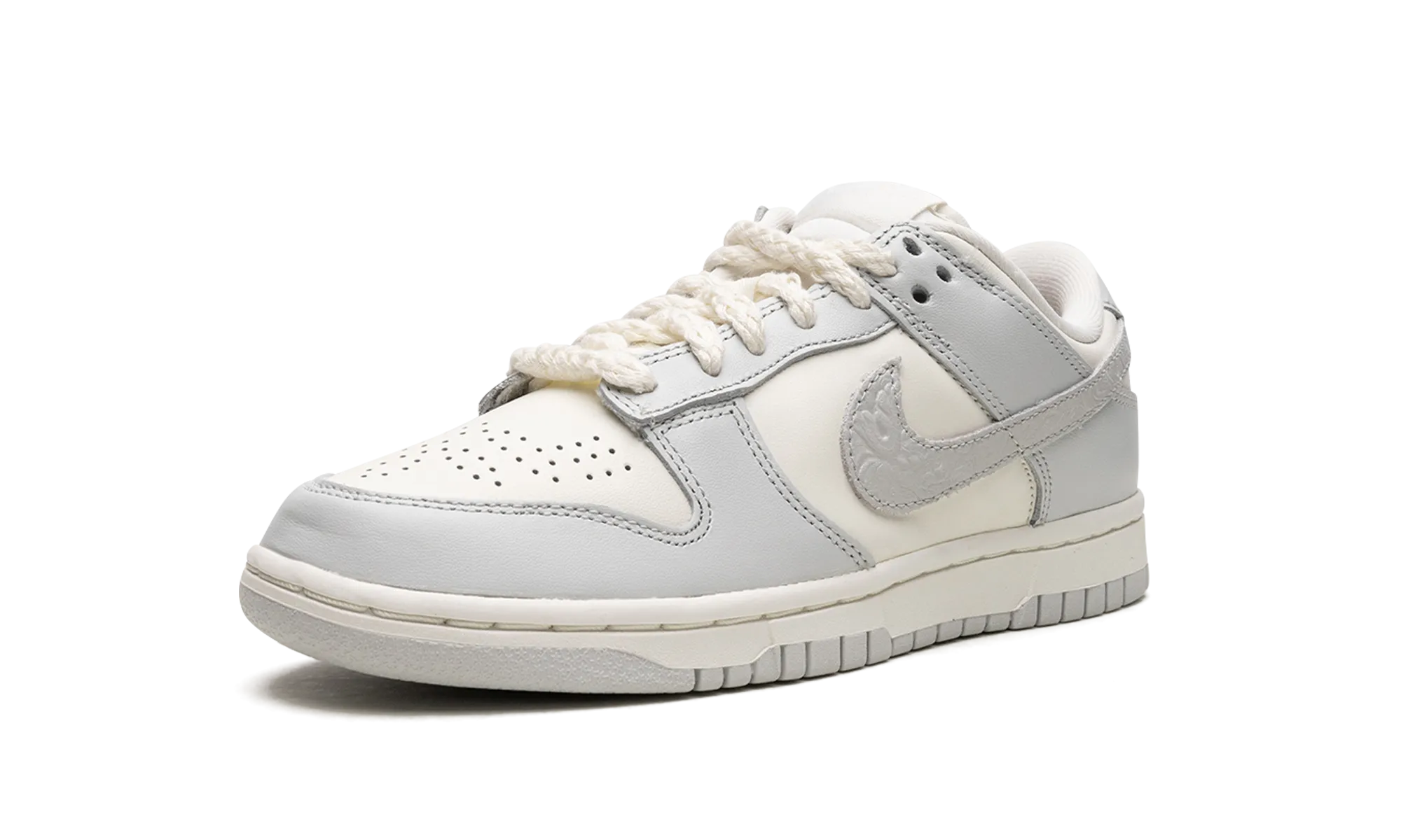 Round Toe Design DUNK LOW WMNS "Needlework"