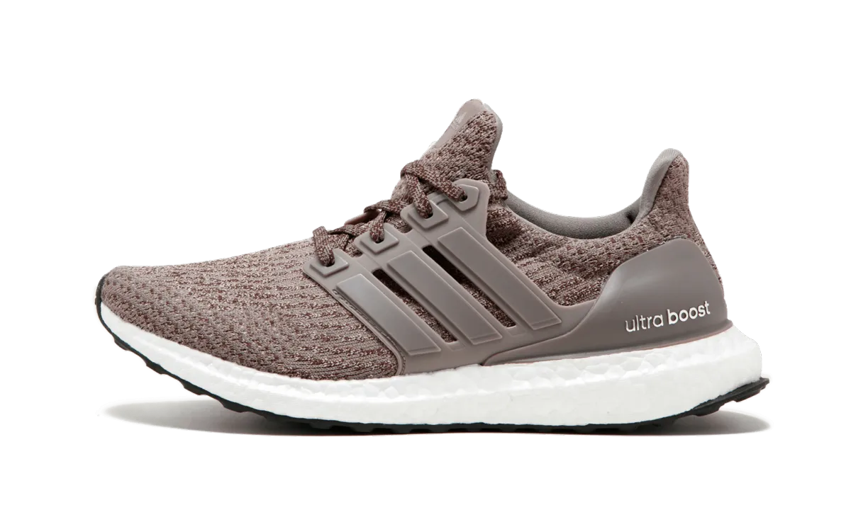 Bush Hike Classic Look Ultraboost