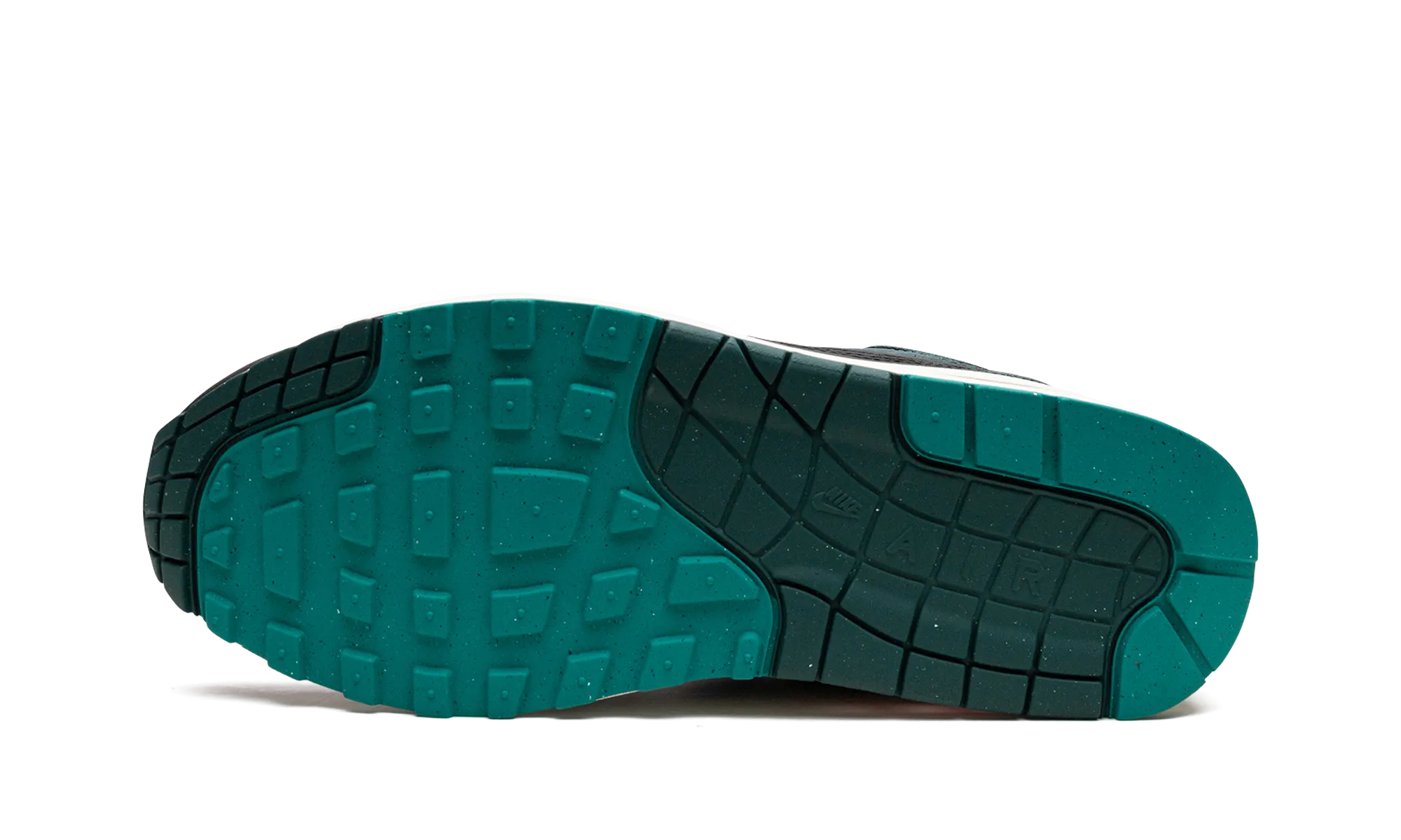 Air Max 1 "LeBron James x Liverpool" Minimal Stitch