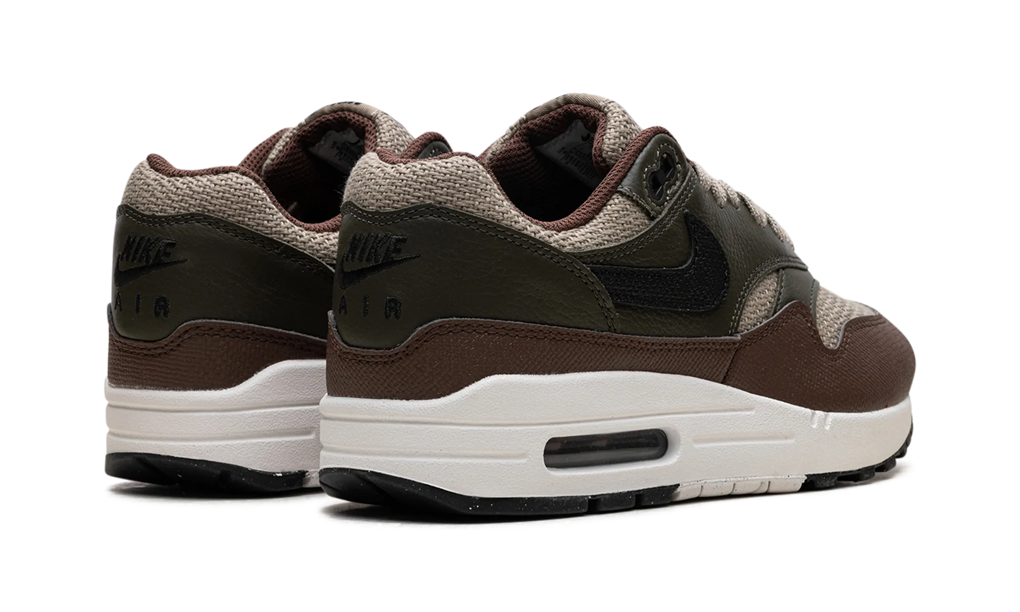 Air Max 1 "Neutral Olive" Trail Ease Parkour Step
