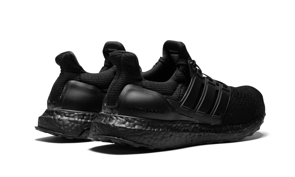 Bold colors Fashionable Step UltraBoost LTD
