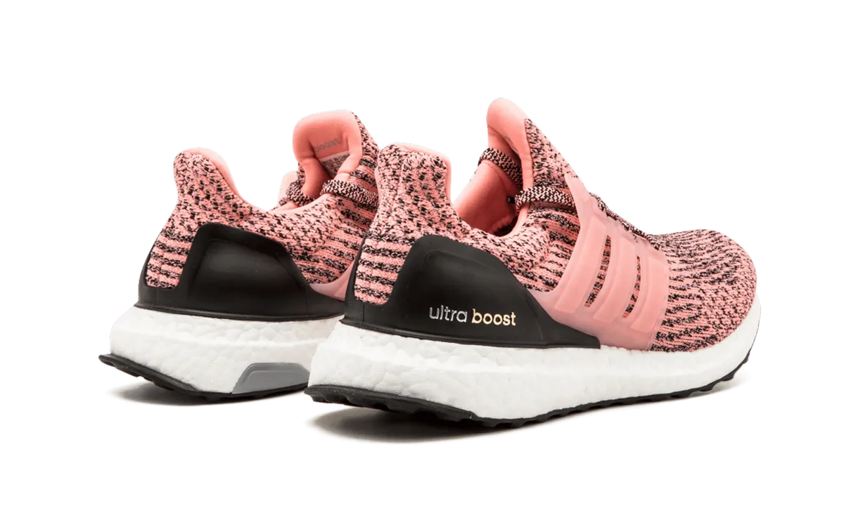 ULTRABOOST WMNS "Salmon" Cushioned lining Stable base