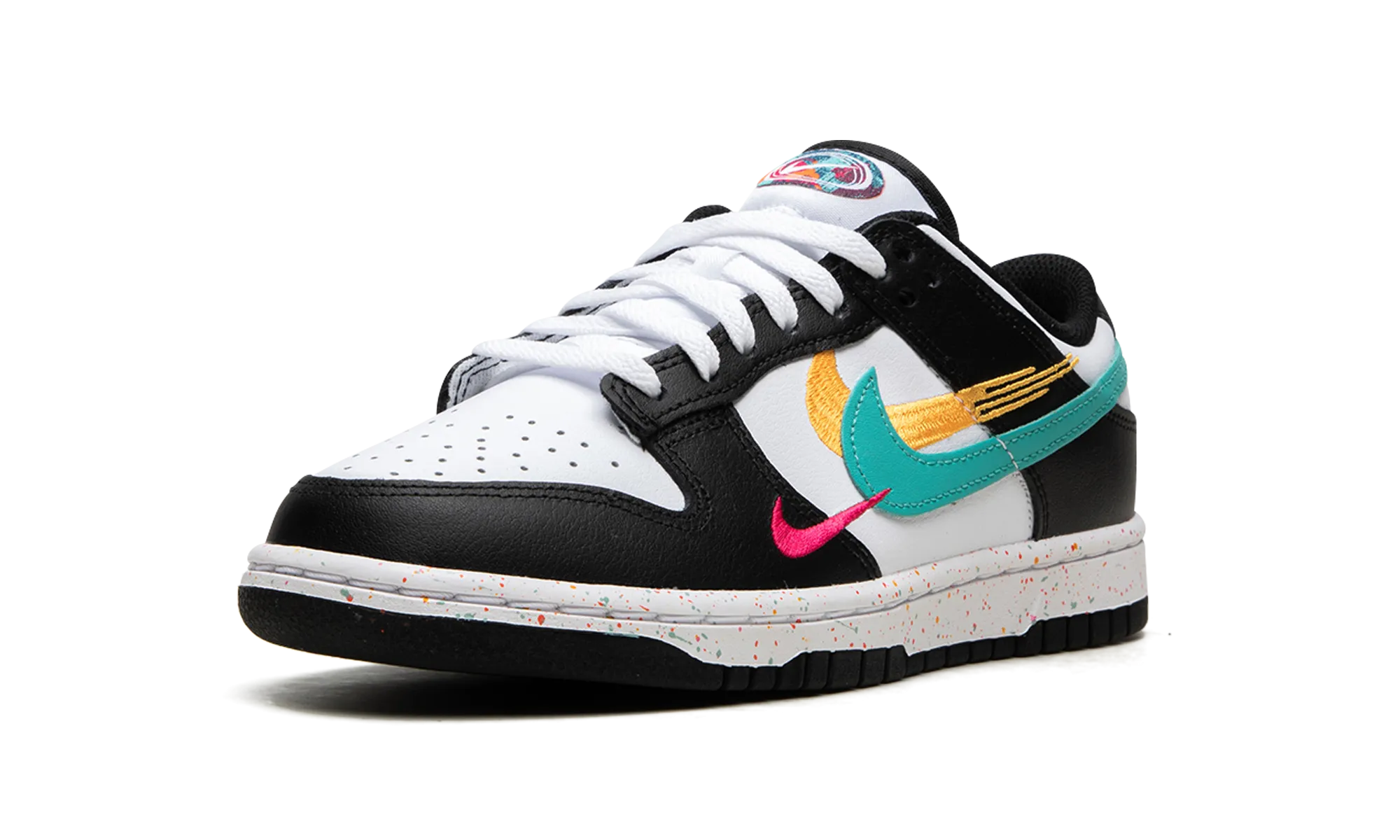 Go Mode Weekend Comfort DUNK LO MNS WMNS "Lunar New Year - Multi-Swoosh"