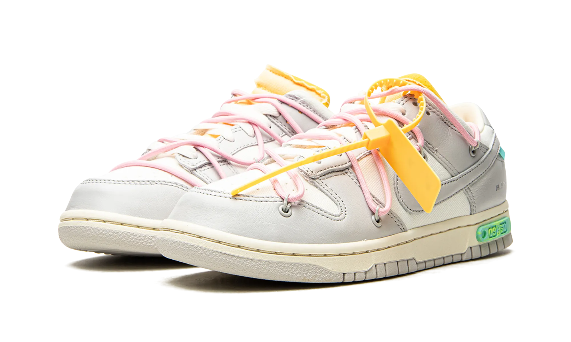 Dunk Low "Off-White - Lot 09" City Tour