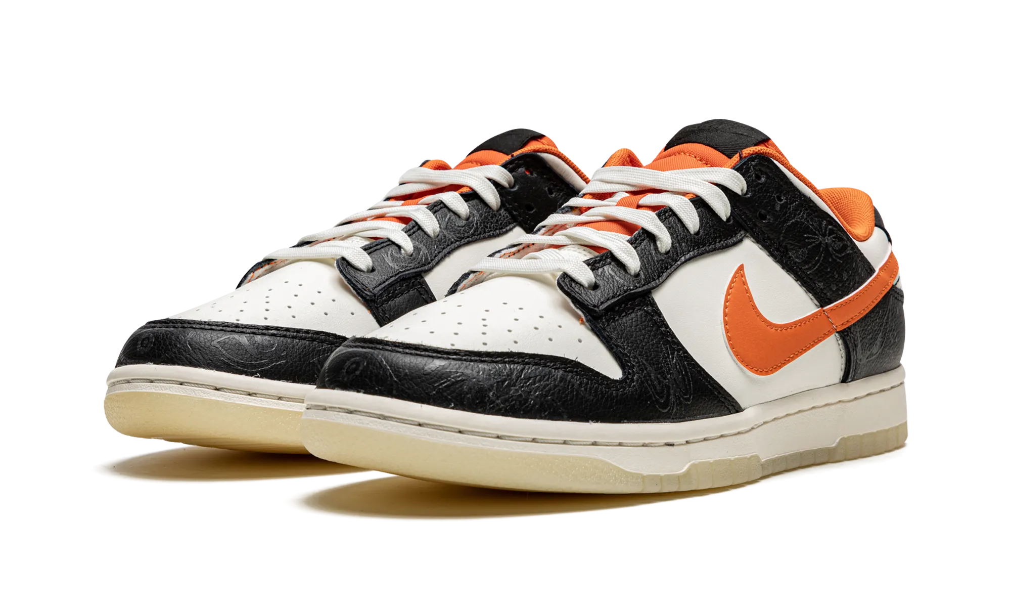 Dunk Low Retro PRM "Halloween" Quick Change