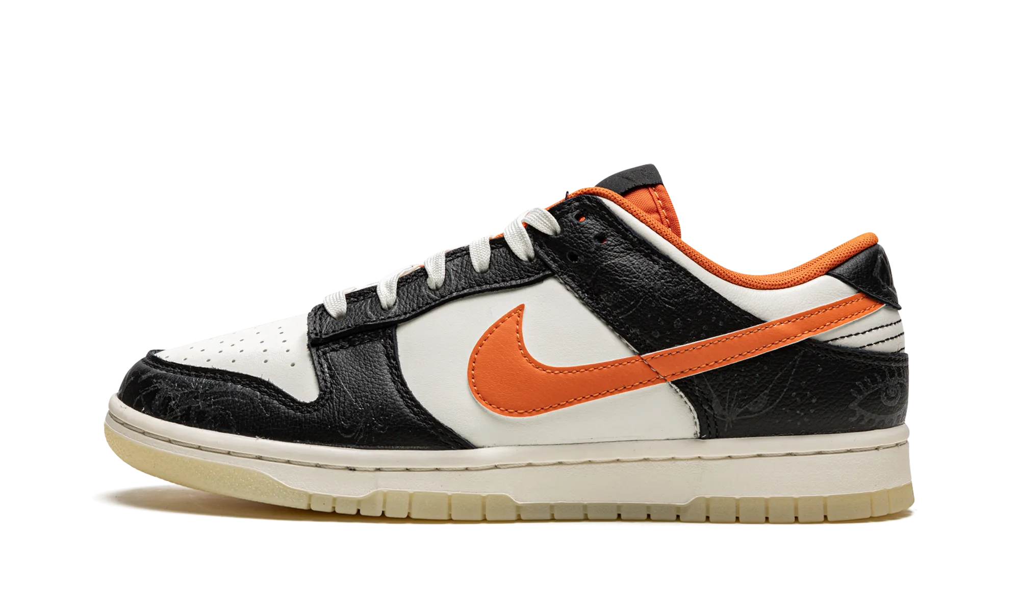 Any Outfit Dunk Low Retro PRM "Halloween"