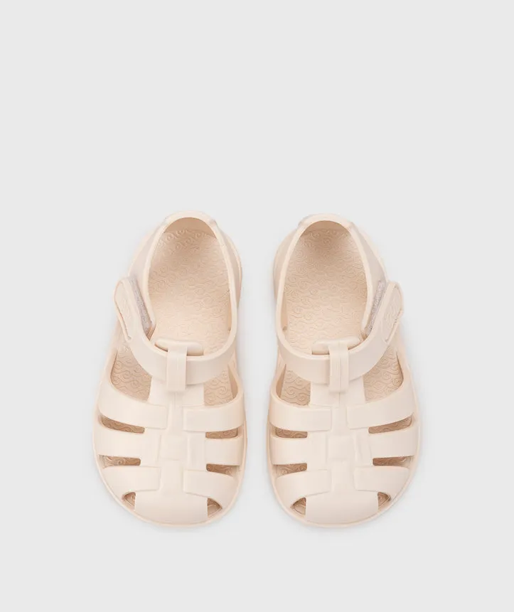 Easy Slip On Igor Boy's And Girl's Nemo Solid Sandals - Marfil