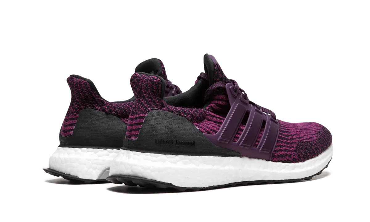UltraBOOST Timeless Footwear