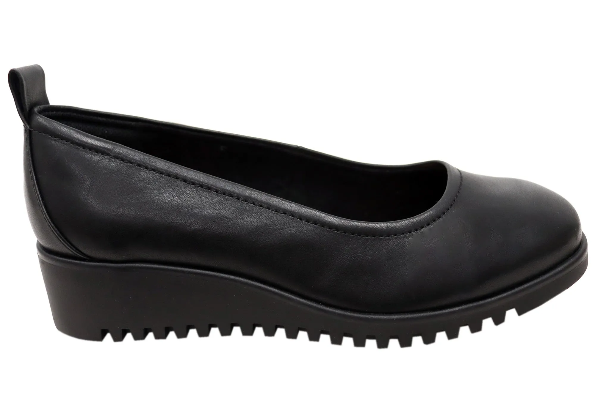 Comfortiva Dillon Womens Comfortable Leather Wide Fit Wedge Shoes Wide Path