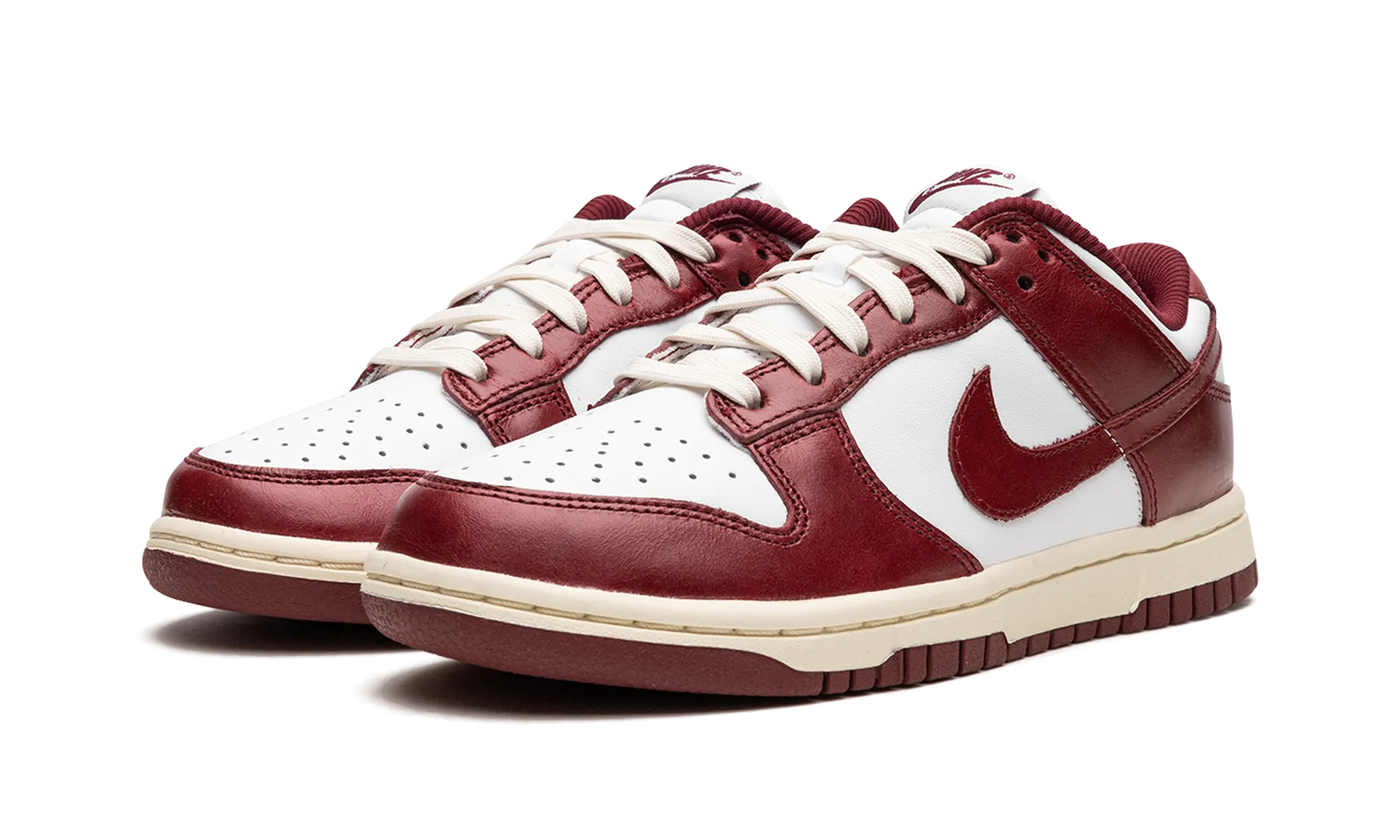 Daily Style Glide Hike DUNK LOW PRM WMNS "Team Red"