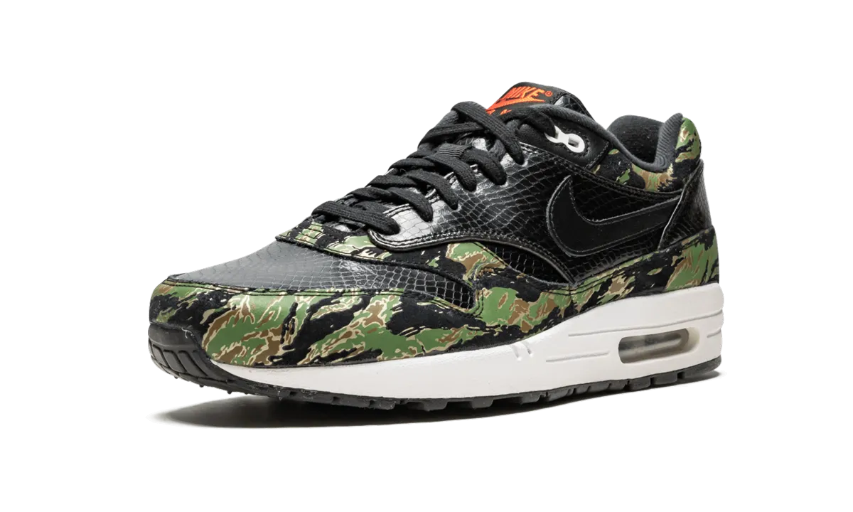Air Max 1 PRM "Atmos Tiger Camo" Urban Move Plain look